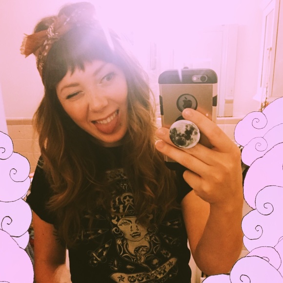 Meet your Posher, Melanie - Picture 3 of 8